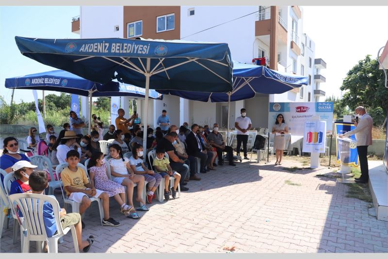 AKDENİZ’DE, ‘MÜLTECİLER İLE SOSYAL UYUM PROJESİ’ BULUŞMASI