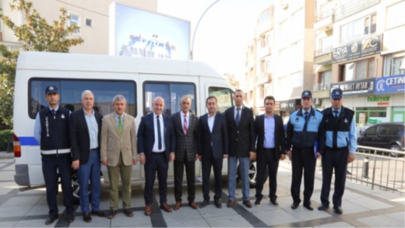 DARICA BELEDİYESİ HİZMETİ VATANDAŞIN AYAĞINA GÖTÜRÜYOR
