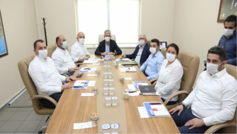 BAŞKAN BIYIK, İL BAŞKANI ELLİBEŞ’E 1 YILDA YAPILAN ÇALIŞMALARI AKTARDI