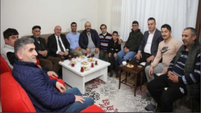 BAŞKAN BIYIK, İFTAR SOFRALARINA KONUK OLUYOR