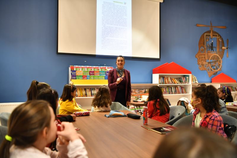 Yazarlık Atölyesi’nde Ders Zili Çaldı