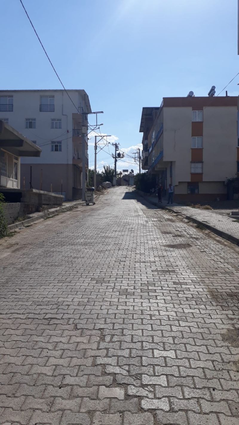 MAHALLERİMİZDE YIKAMA VE TEMİZLİK ÇALIŞMALARI DEVAM EDİYOR