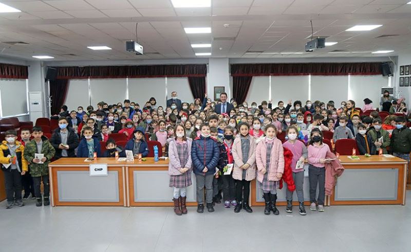 Bandırma Belediyesi Meclis Salonunda Bugünün Ve Geleceğin Buluşması