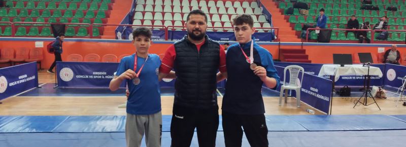 KÜTAHYA BELEDİYESPOR PEHLİVANLARI TÜRKİYE ŞAMPİYONU