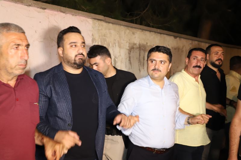 Kaymakam / Belediye Başkan V. Mehmet Tunç, Şık Ailesinin Düğüne Katıldı.