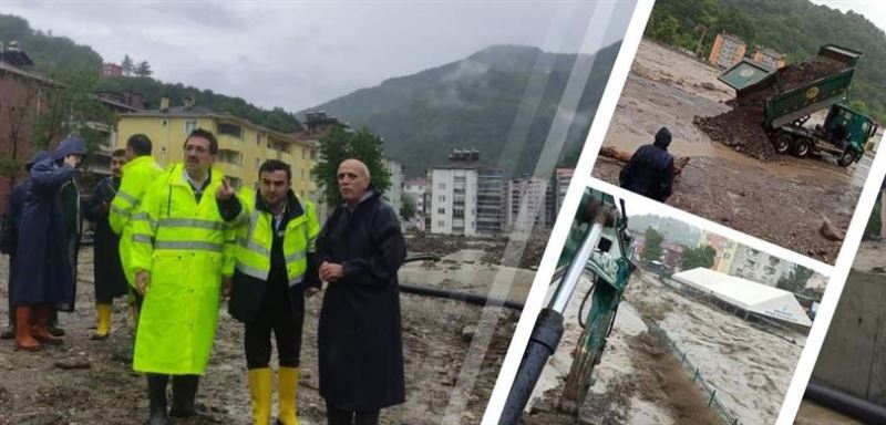 BAKAN YARDIMCILARIMIZ PAKDİL VE YUMAKLI SEL BÖLGESİNDE İNCELEMELERDE BULUNDU