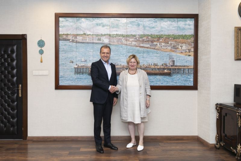 ABD Adana Konsolosu Pilz’den Başkan Seçer’e Ziyaret