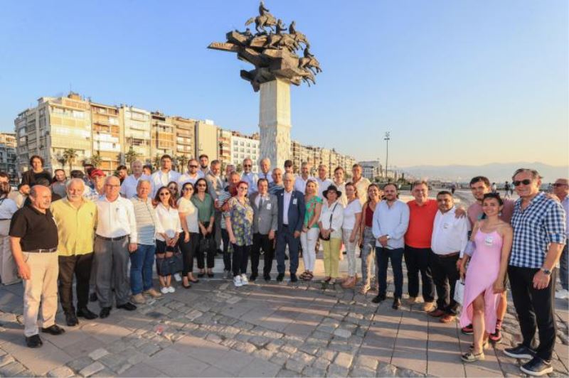 Srebrenitsa Kurbanları Konak’ta Anıldı