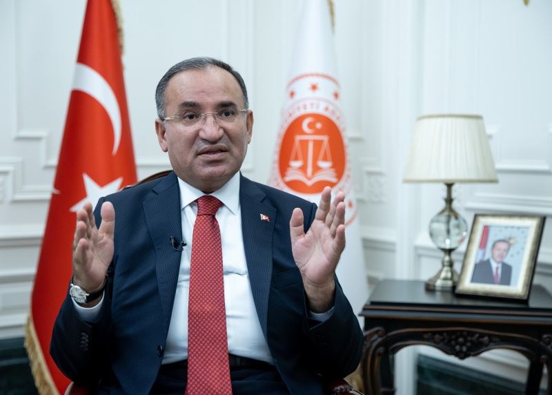 BAKAN BOZDAĞ, DARBE GİRİŞİMİNDE YAŞADIKLARINI VE FETÖ İLE MÜCADELEYİ ANLATTI
