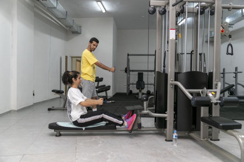 Engelsiz Yaşam Merkezi’nin Fitness Salonu’nda Spora Da Engel Yok Eğlenceye De