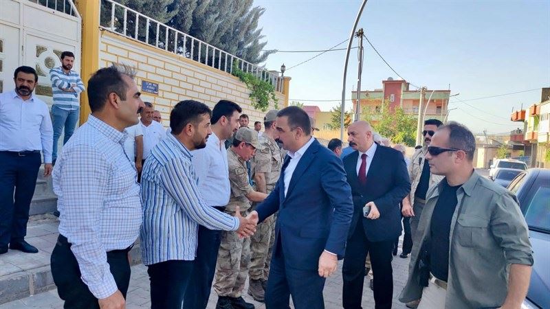 VALİ/BELEDİYE BAŞKAN V. HACIBEKTAŞOĞLU “SEVGİLİ” VE “SOYSAL” AİLELERİNE TAZİYE ZİYARETİNDE BULUNDU