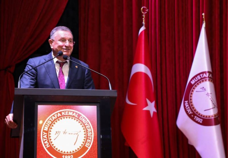 LÜTFÜ SAVAŞ: GÖÇ SORUNUNU BİLİMİN IŞIĞIYLA ÇÖZMELİYİZ