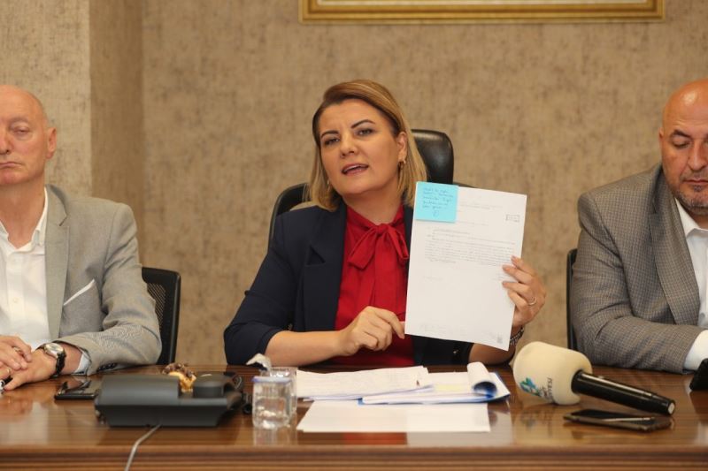HÜRRİYET: HAZIRLADIKLARI BELGE ELLERİNDE PATLAMIŞ