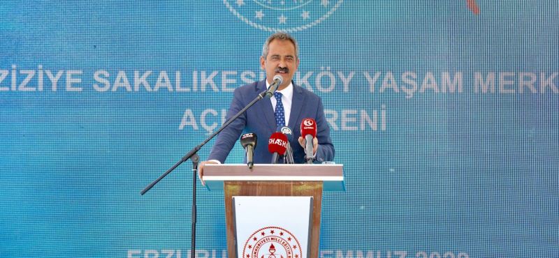 BAKAN ÖZER, ERZURUM