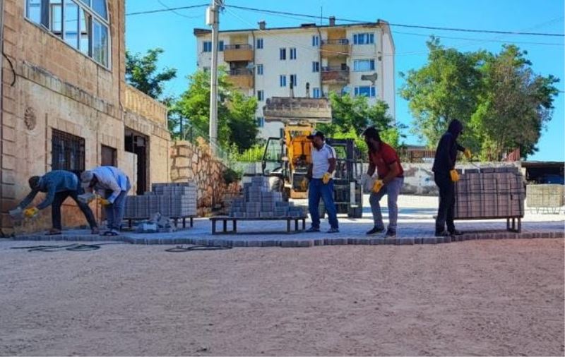 Mardin’de dört bir koldan yol çalışmaları devam ediyor