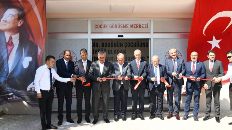 Başkan Güngör, Çocuk Görüşme Merkezi’nin Açılış Törenine Katıldı