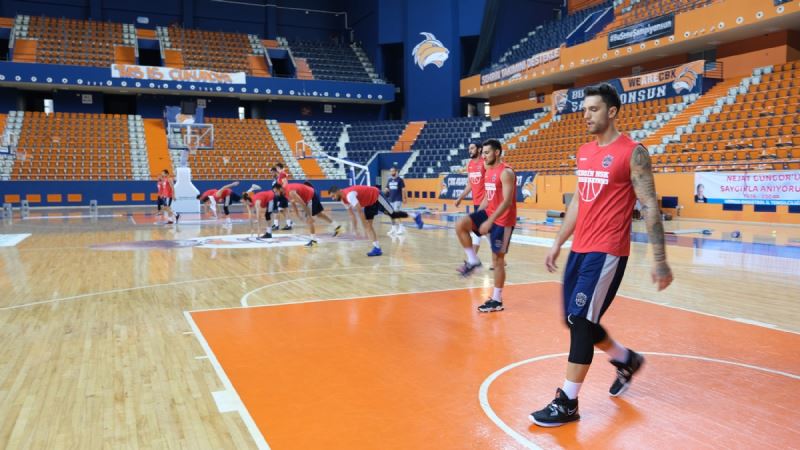 MSK Erkek Basketbol Takımı, Sezonun İlk Antrenmanını Yaptı