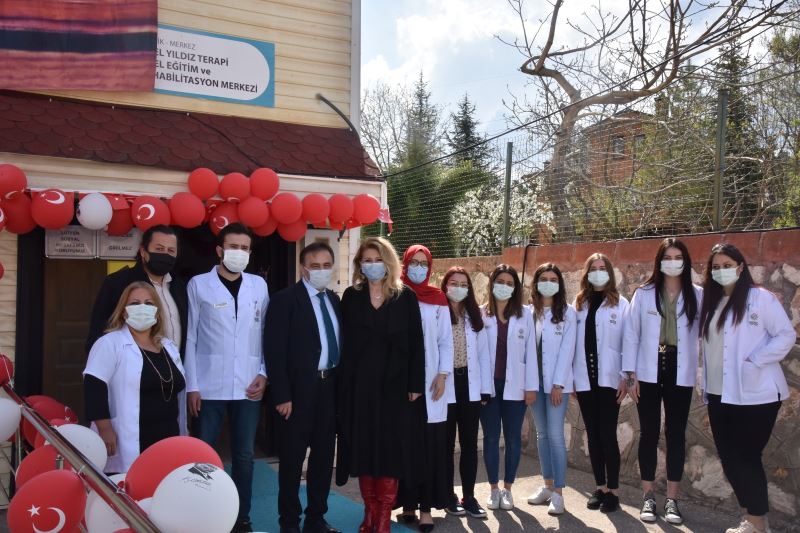 BAŞKAN ŞAHİN ÇOCUKLARI ZİYARET EDEREK BAYRAMLARINI KUTLADI