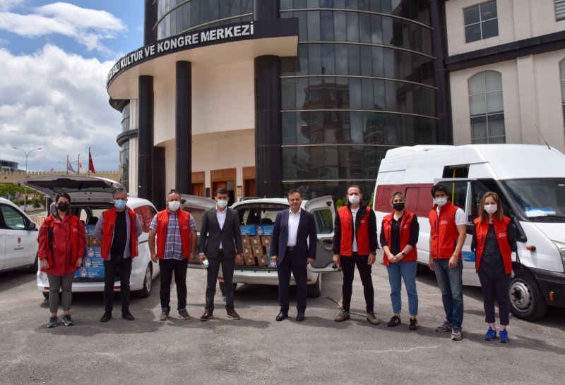 BELEDİYE BAŞKANI SEMİH ŞAHİN: “ÇOCUKLARIMIZA SÜT DAĞITIYORUZ. HİÇBİR ÇOCUK YATAĞA AÇ GİRMEYECEK”