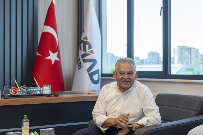 Başkan Büyükkılıç’tan MÜSİAD Kayseri Şubesi