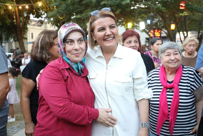 HÜRRİYET: HER AKŞAM CUMHURİYET PARKI’NDA BULUŞALIM, PARKIMIZA SAHİP ÇIKALIM