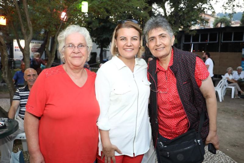 HÜRRİYET: GELİN, İZMİT GÖNÜLLÜLERİ PLATFORMU KURALIM İZMİT’TE RANTA GEÇİT VERMEYELİM