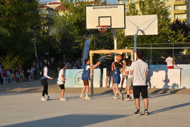 “100. YIL KURTULUŞ KUPASI”  HEYECANLI MAÇLARA SAHNE OLDU