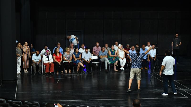 100 muhtardan İzmir’e 100’üncü yıl hediyesi