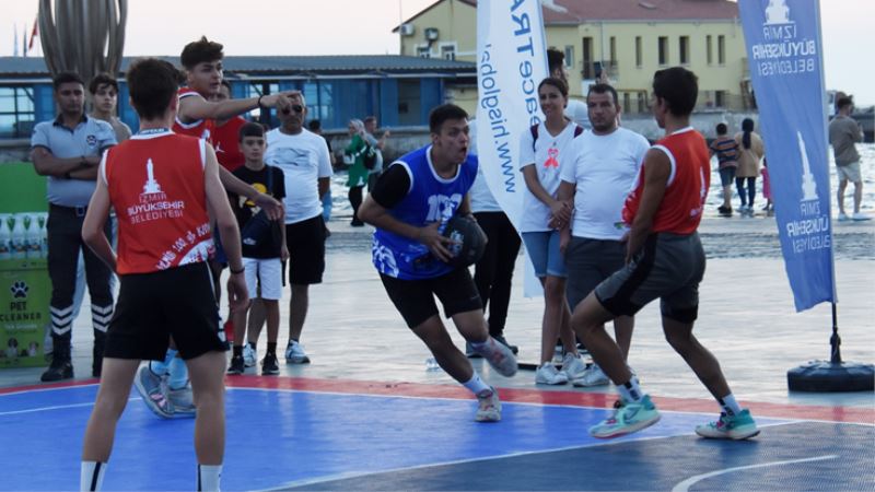 Kurtuluşun 100’üncü yıl finalleri nefes kesti