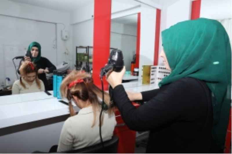 Ev hanımıydı kendi işinin patronu oldu