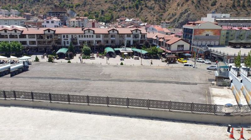 15 TEMMUZ ZAFER MEYDANI YUNUS EMRE İÇİN KULLANILACAK
