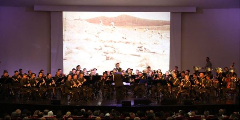 TSK ARMONİ MIZIKASI?NDAN MUHTEŞEM KONSER