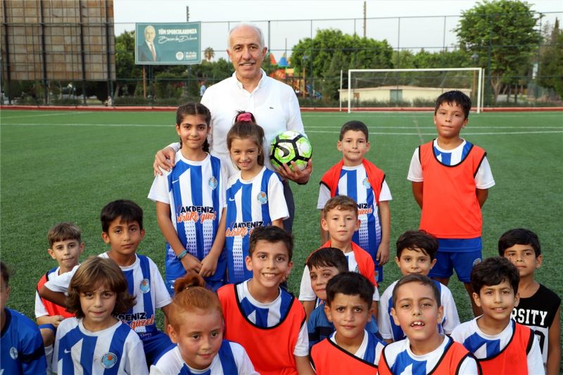 “BUGÜNÜN MİNİKLERİ YARININ MİLLİLERİ EYLÜL İLE LİNA”