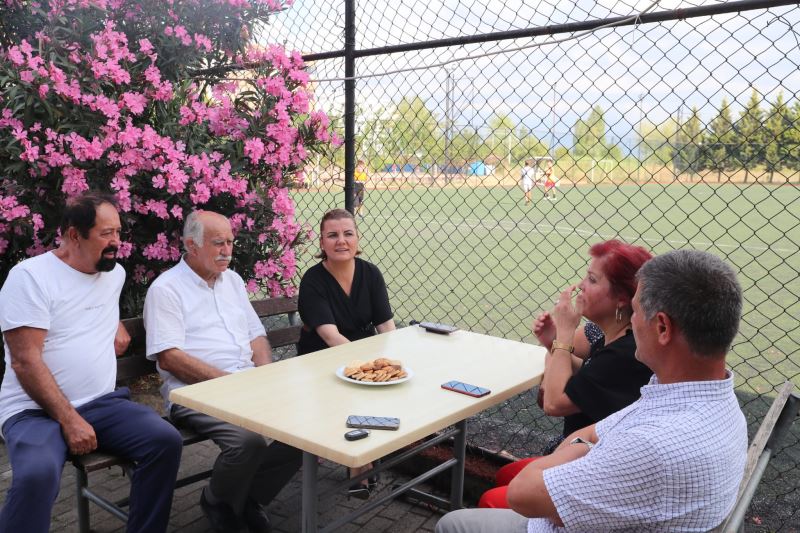 BAŞKAN HÜRRİYET’TEN EFSANE BAŞKAN BÜNYAMİN AKMAN’A ZİYARET