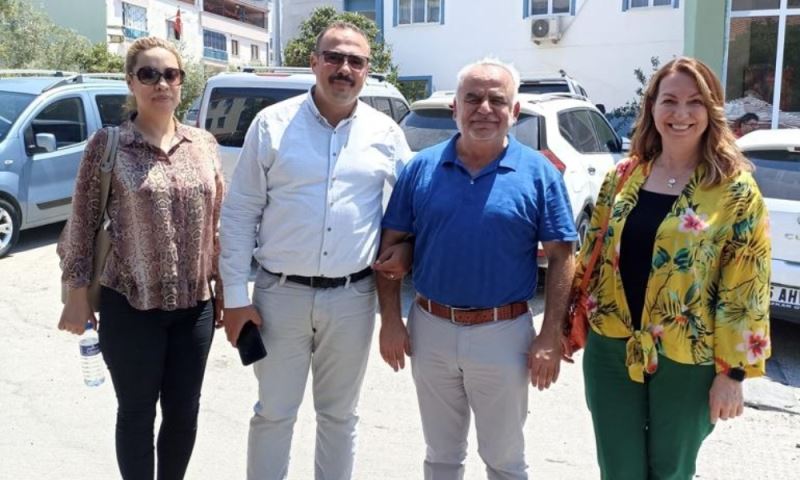 Büyükşehir Muhtarlar İle Bağını Koparmıyor