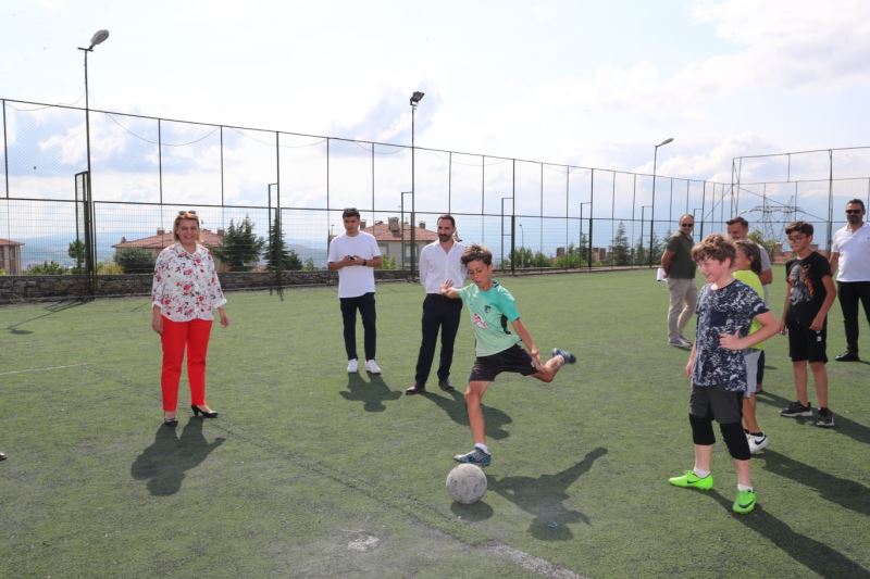 HÜRRİYET: AYAZMA’DA BULUNAN TEK SPOR ALANININ  YIKILMASI BÜROKRATİK BİR FACİADIR!