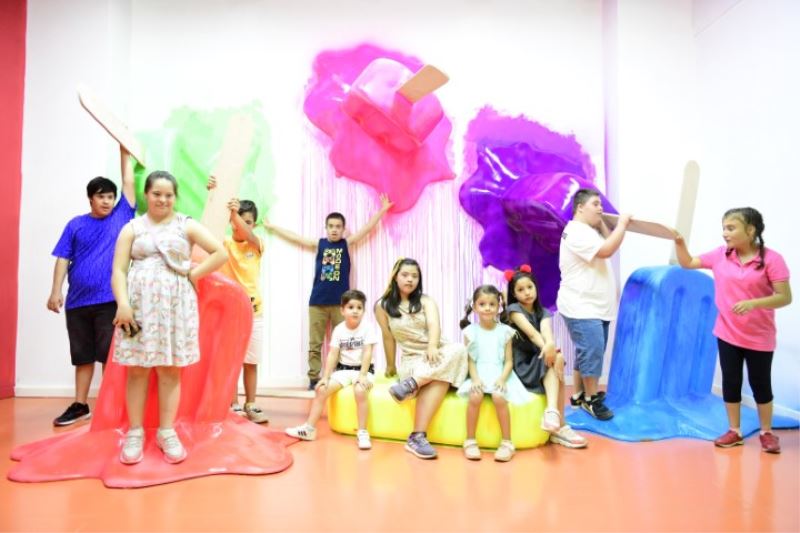 Selfie Park’ta eğlendiler