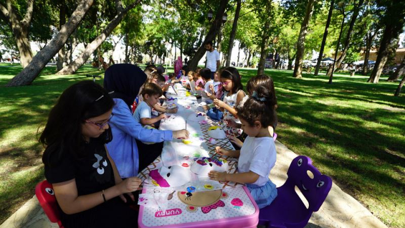 Çocuklar Hayal Güçlerini Maskelere Yansıttı