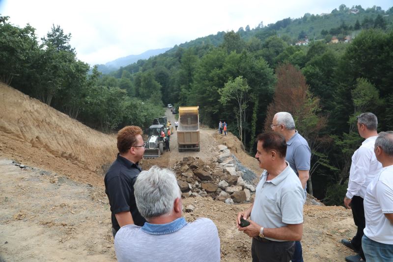 Erikli Mahallesi’nin yol sorununu Atakum Belediyesi çözüyor