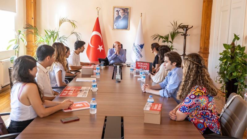 Başkan Soyer’den iklim kriziyle mücadeleye imzalı destek