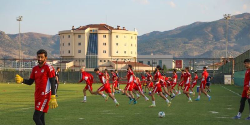 FUTBOL TAKIMLARININ TERCİHİ YİNE AFYONKARAHİSAR