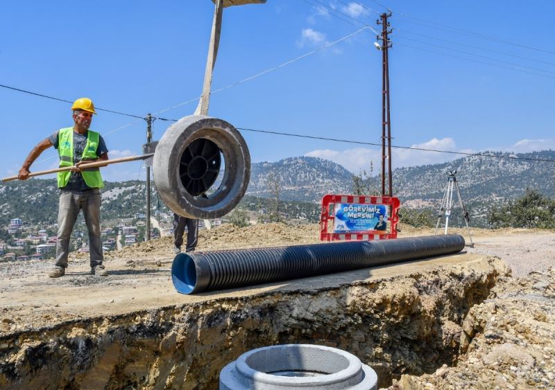 MESKİ, Gözne Mahallesi 1. Etap Kanalizasyon Hattı Çalışmalarına Devam Ediyor