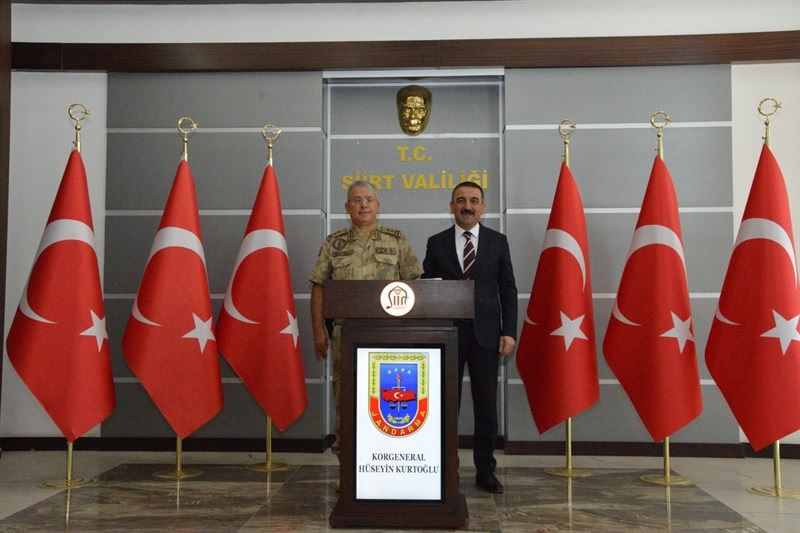 JANDARMA GENEL KOMUTAN YARDIMCISI KORGENERAL HÜSEYİN KURTOĞLU, VALİ HACIBEKTAŞOĞLU’NA NEZAKET ZİYARETİNDE BULUNDU