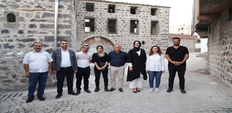 ÇAKMAK: “TARİHİMİZE SAHİP ÇIKIYOR, GELECEK KUŞAKLARA AKTARIYORUZ