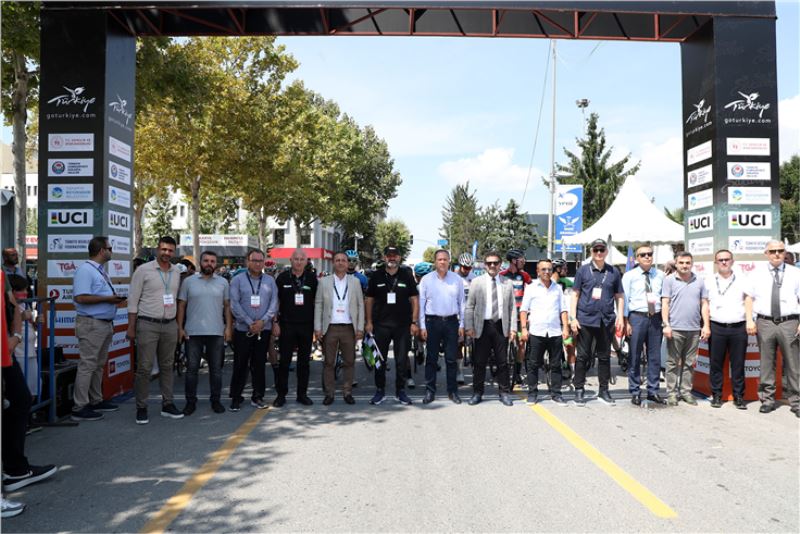 Tour of Sakarya’ya coşkulu başlangıç: 80 yıldız sporcuyla bu bir ilk