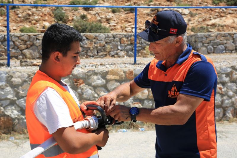 EĞİTİMLİ MAHALLE AFET GÖNÜLLÜLERİ İLE BODRUM AFETLERE HAZIR