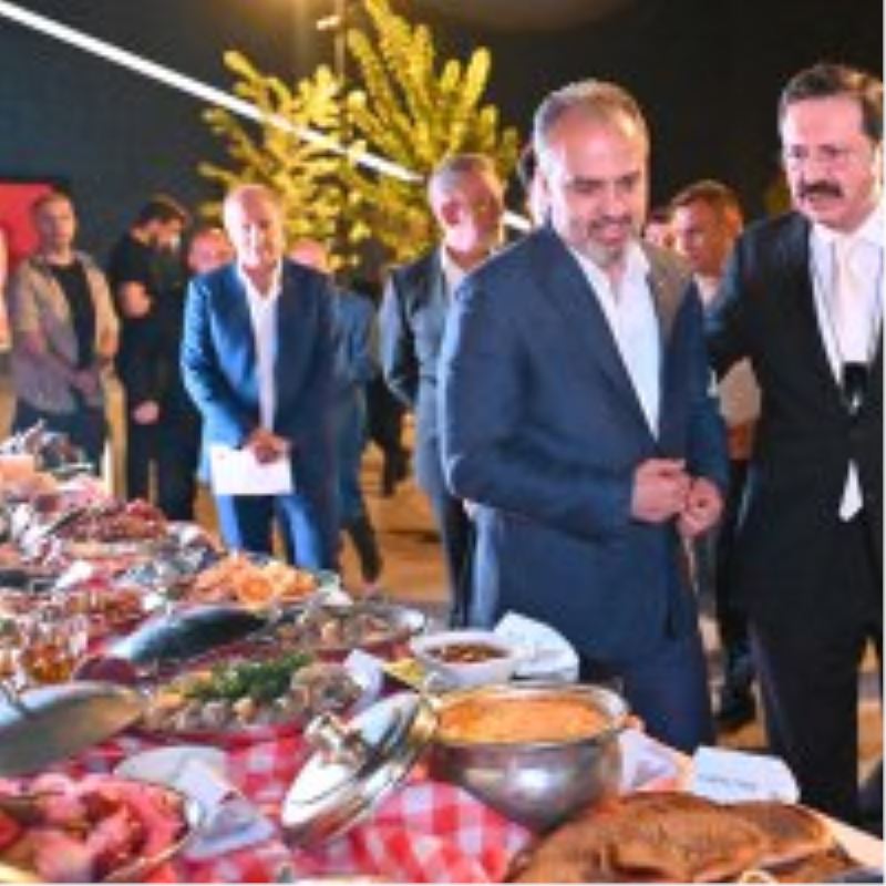 Hisarcıklıoğlu’na ‘Bursa hizmet nişanı’