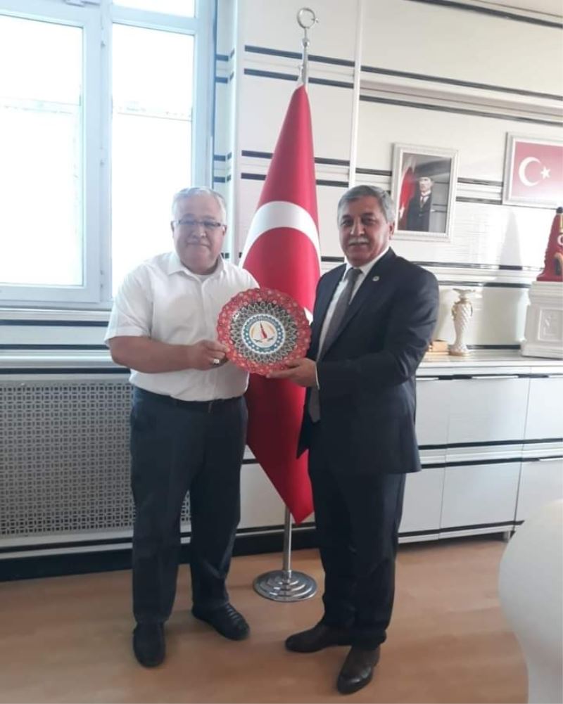 Abdullah Ünal Bey Belediyemizi ziyaret ederek bizleri onurlandırdı.