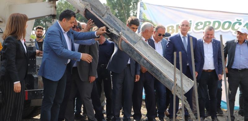 ‘KURA NEHRİ SABRİ ERDOĞAN KÖPRÜSÜ’NÜN TEMELİ ATILDI