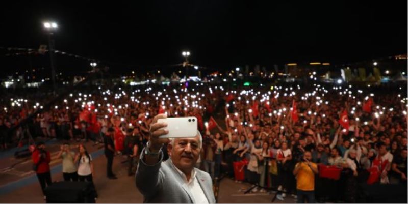 TÜRKİYE´NİN EN BÜYÜK FESTİVALİ MOTOFEST BAŞLADI